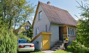 2897807 hus