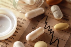 Piller som ligger på avis