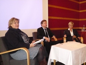 Erna Solber, Tore Hagebakken og Siv Jensen