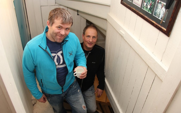 Jimmy Pedersen og Asbjørn Larsen driver Kafe X i Tromsø