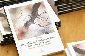 Bok - Oppvekst med psykiske lidelser hos nære pårørende