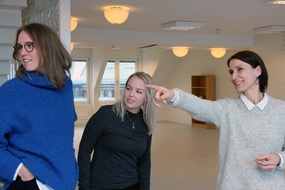 Kristine Skårberg Aarnes, Kristina Sand og Berit Doseth ved Fontenehuset i Trondheim